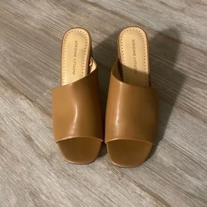 Adrienne Vitaduni Mules